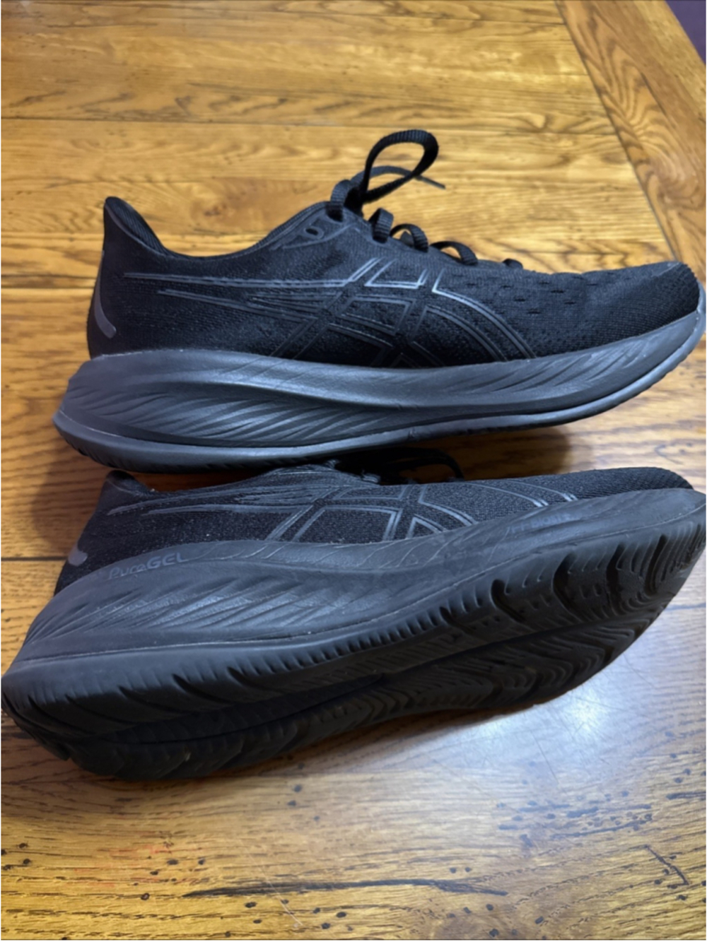 ASICS Gel Cumulus 25 Black Black Worn Once!